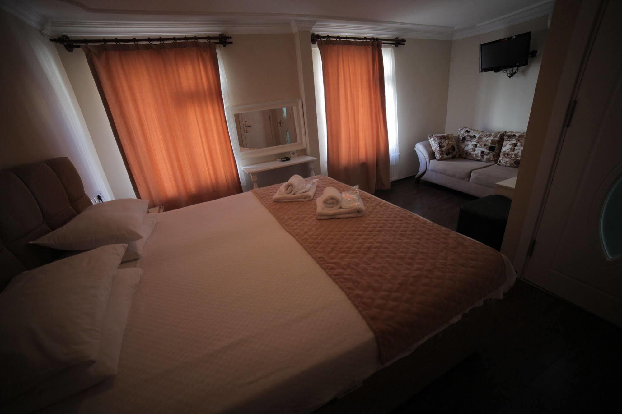 Rose Bouquets Hotel Istanbul Exterior foto