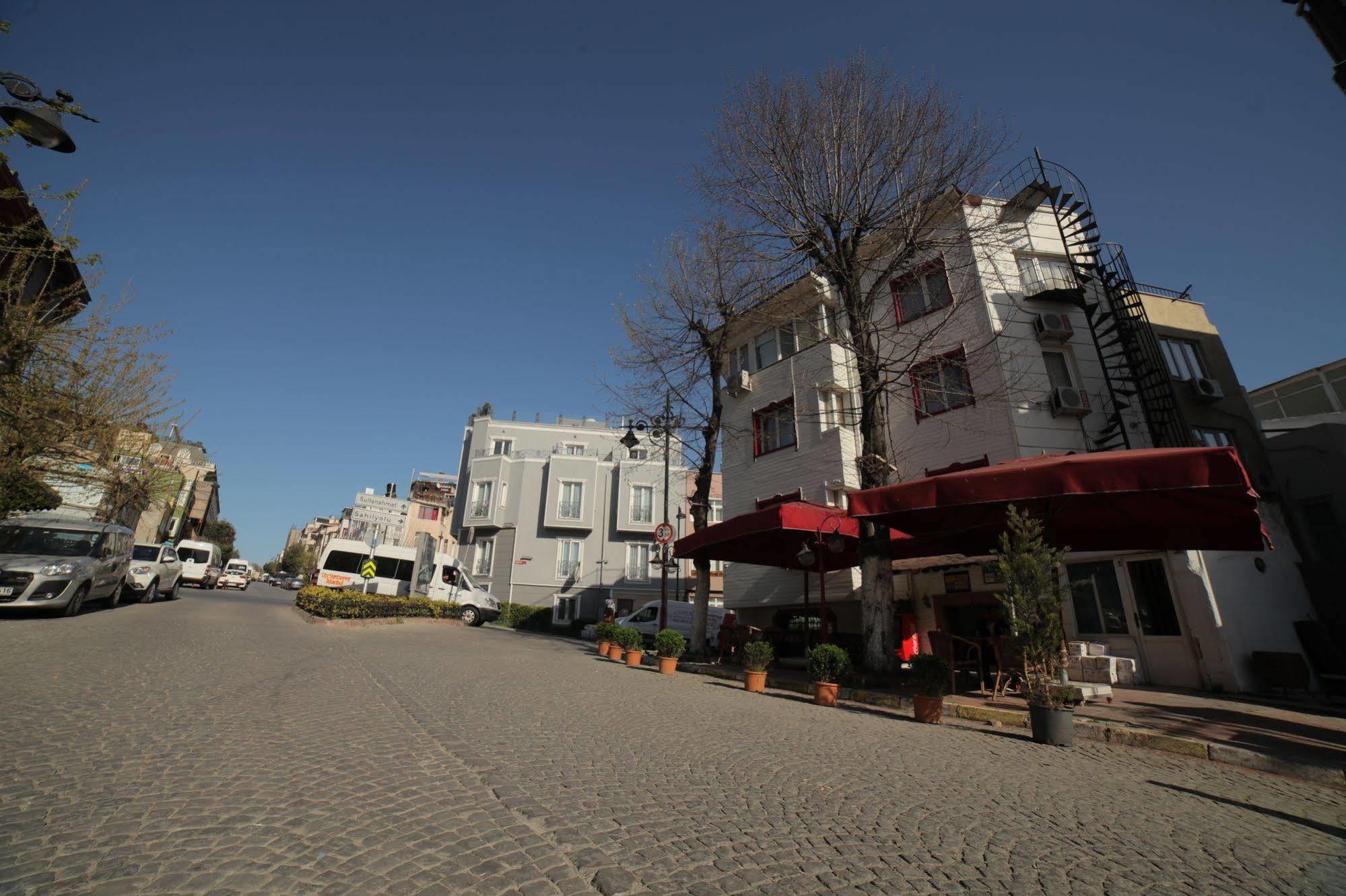 Rose Bouquets Hotel Istanbul Exterior foto