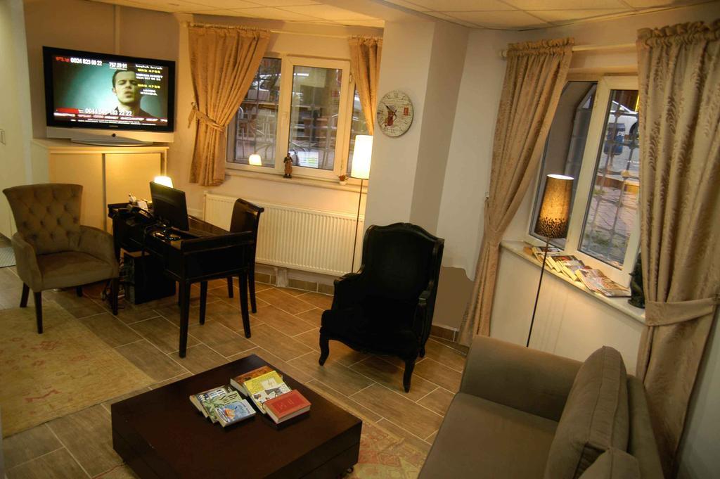 Rose Bouquets Hotel Istanbul Exterior foto